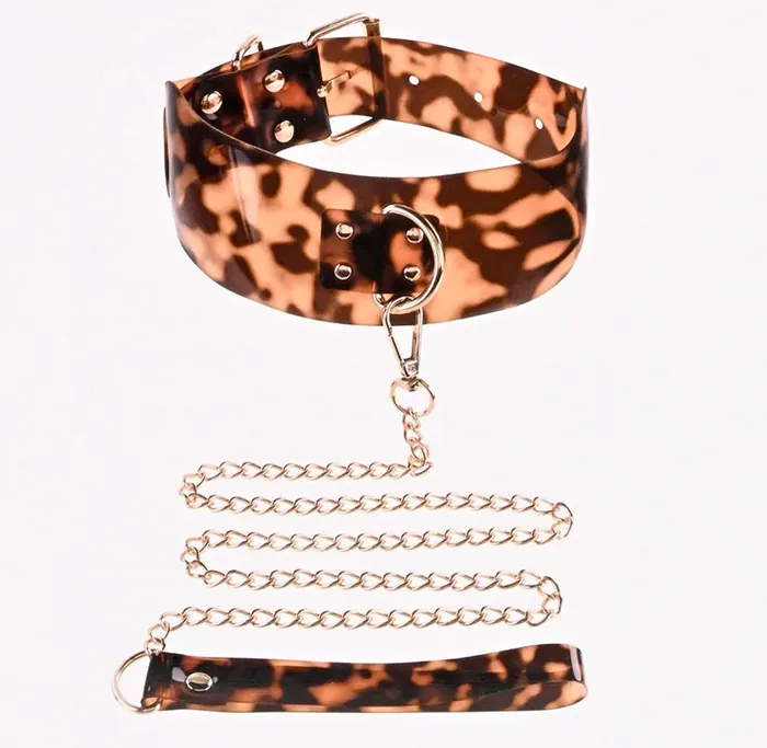 Sale Specials Sincerely Amber Collar With Leash Male Sex Toys